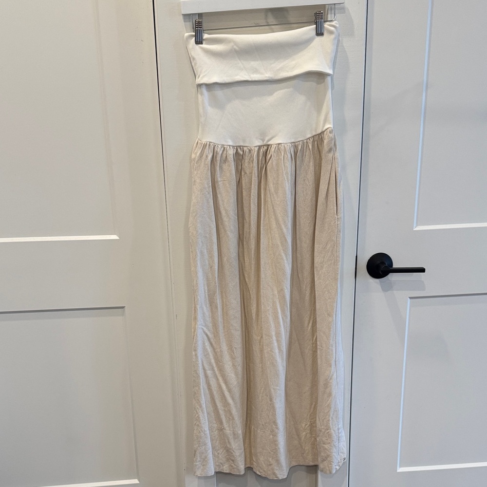 Chic Cream and Tan Maxi Dress